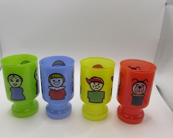 ULTRA RARE Vintage 1970s Fisher Price Little People Juice Glasses Bag Box Set Pristine