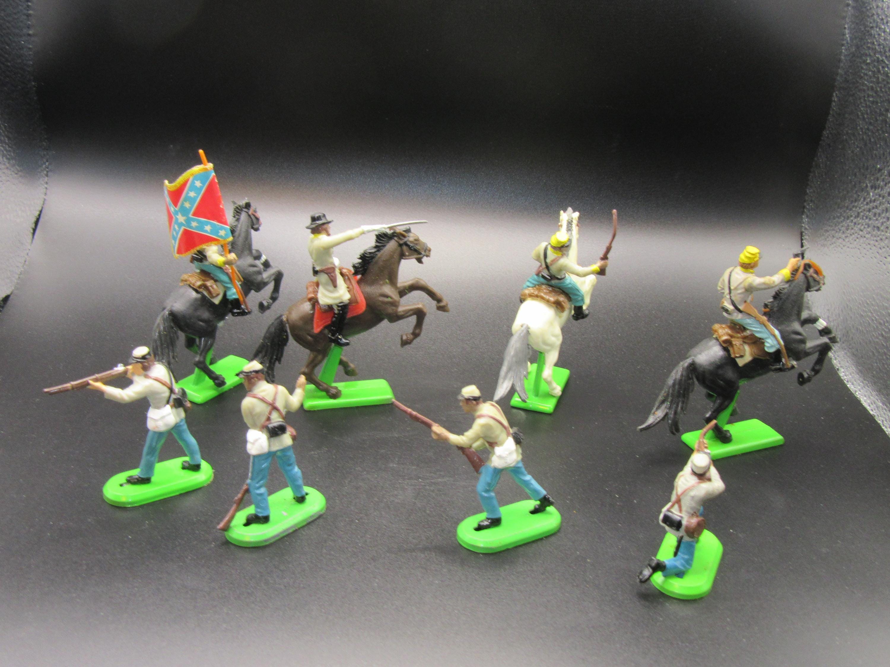 Lot Figurines Britains Deetail vintage 1971 – Cheval, soldat