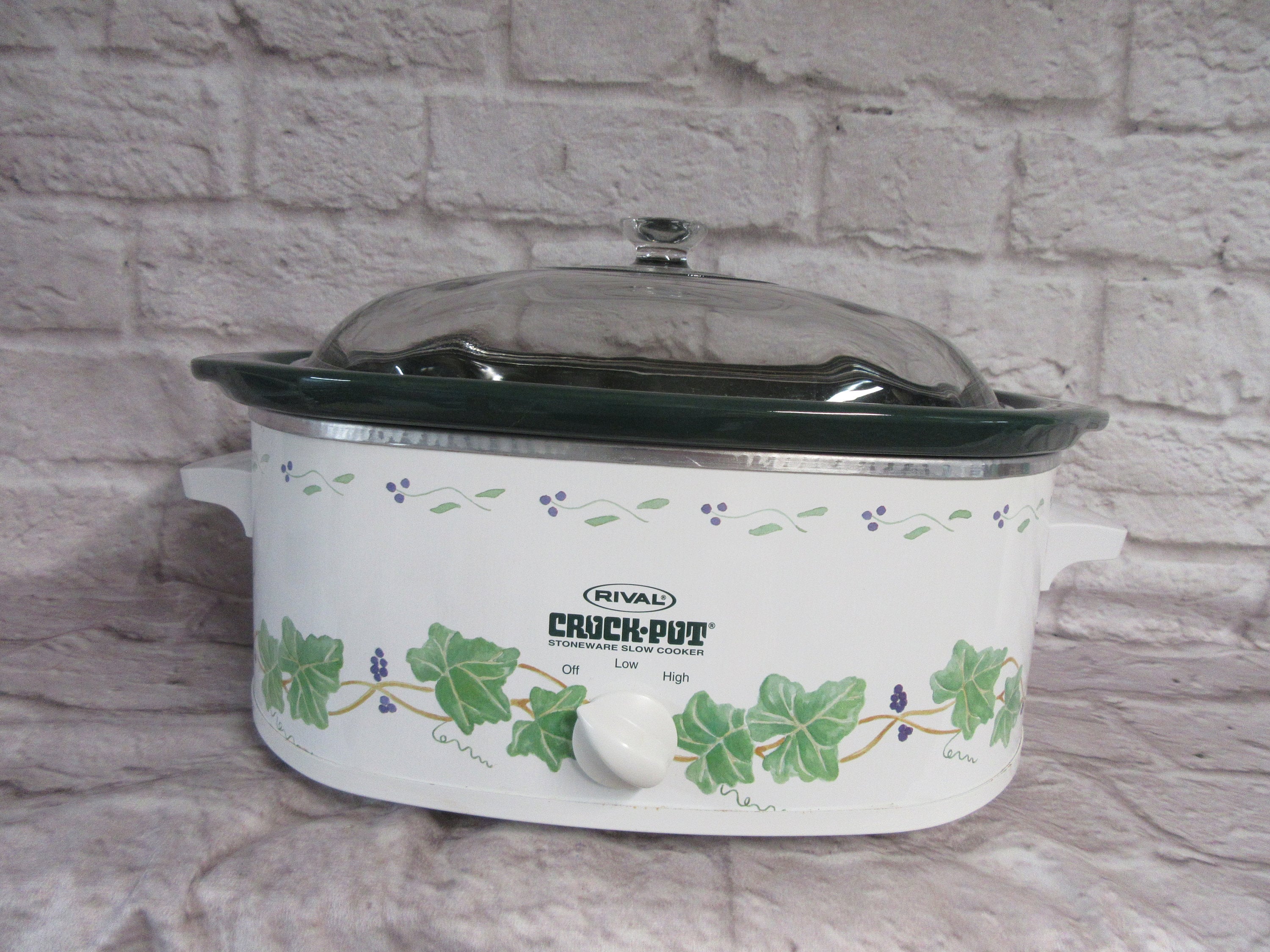Vtg West Bend Crockery Slow Cooker 5 Qt Oval Crock Pot White Green