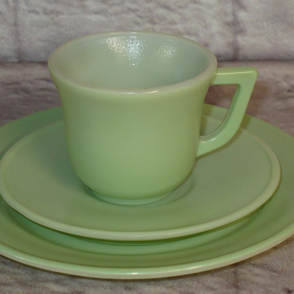 Vintage Hazel Atlas Little Hostess JADEITE GREEN Plate Cup and Saucer 3pc Set