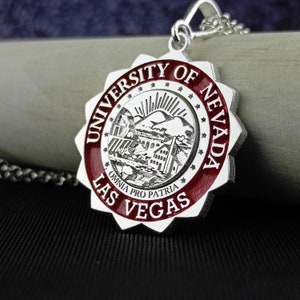 College necklace,University Necklace,Personalized Jewelery,Personalized Necklace,Class Necklace,Graduation Necklace,Graduation Gift,College