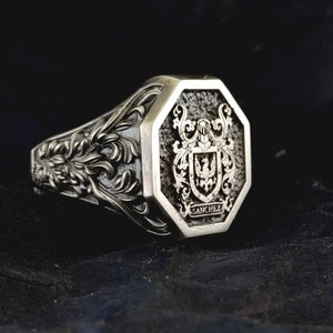 Anillo con sello de escudo de armas familiar hecho a medida, anillo con escudo de armas personalizado, anillo personalizado, anillo con sello de letras