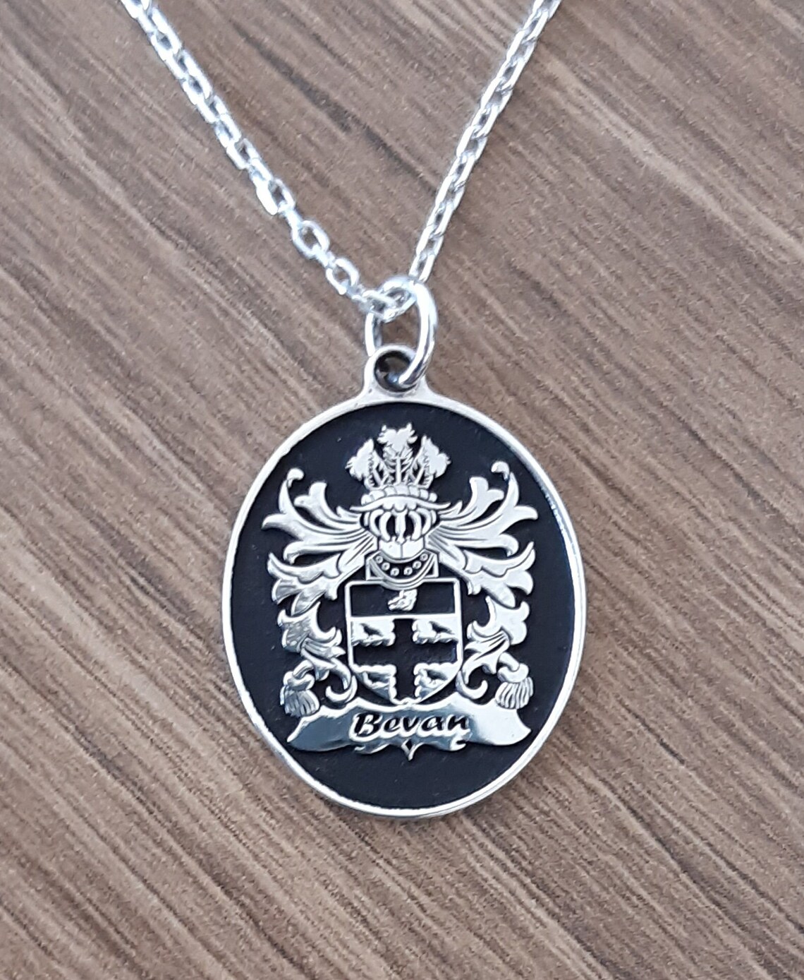 Coat of Arms Necklace Family Crest Necklacecustom Etsy
