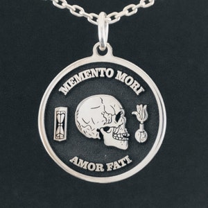 Personalized Memento Mori Pendant,Dainty Amor Fati Jewelry,Skull Coin Pendant, Stoic Silver Necklace, Memento Mori Amor Fati Silver Neckace