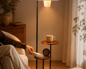 Stehlampe im Mid-Century-Stil mit Ablageflächen | Moderne Stehleuchte mit Beistelltisch | Minimalistische Wohn- und Schlafzimmerleuchte