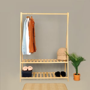 Perchero de pared con estantes de madera, soporte de metal para colgar en  la pared para dormitorio/sala de estar, estante de exhibición de ropa