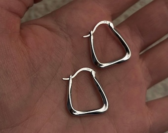 Orecchini a cerchio minimalisti in argento sterling: gioielli per tutti i giorni, forma/design unici/piccoli orecchini S925