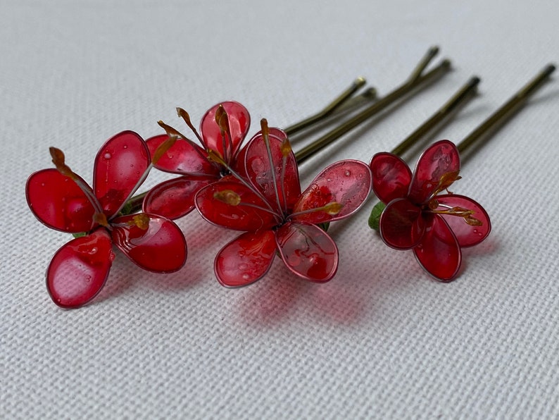 Establecer pinza para el pelo flores rojas imagen 1