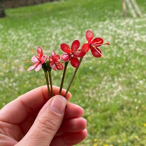 Establecer pinza para el pelo flores rojas imagen 2