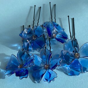 Blue hair pins for the bride, Hairpins flowers, Something blue image 4