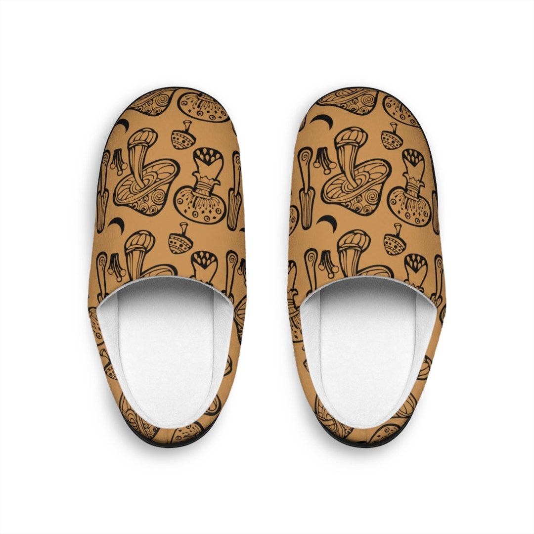 Mushroom Hedgehogs Pattern Print Premium Home Slippers