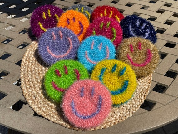 Crochet Dish Scrubber smiley Face/ Crochet Dishwashing Cloth