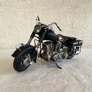 Vintage Metal 1950s Style Retro Look Motorcycle Sculpture