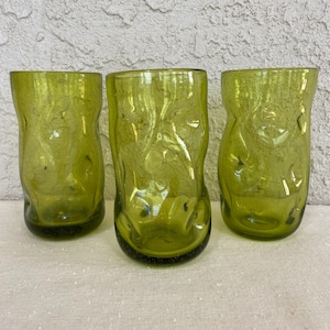 Blenko Set of 3 Vintage Mid Century Hand Blown 16 oz Dimple Tumblers in Chartreuse 6” x 2.75”