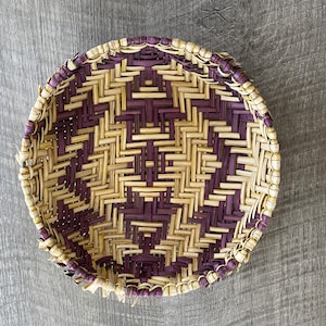 Hopi Sifting Basket (Tutsaya) - 9&quot; Diam.