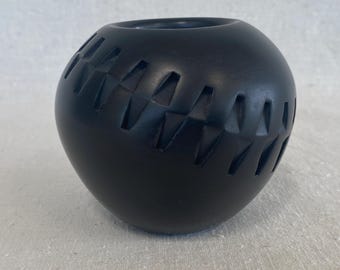 Signed Vintage Micheal Wisner Pottery 2004