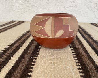 Vintage Ohkay Owingeh (San Juan) Pottery Bowl