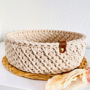 Bread basket "Wave" / utensil / bread basket / storage basket / crocheted basket