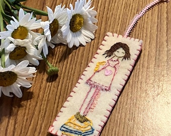 Bookmark, Hand Embroidered Bookmark, Books, Reading, Felt Bookmark,  Lilipopo Inspired, Personalized, Heart, Happy, Whimsical , Book Club