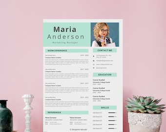 Modern Marketing Manager Resume Template, Editable Canva (Digital Download)