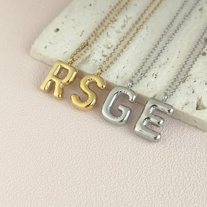 Collar de letras de burbujas personalizado • Collar de letras 3D personalizado • Collar inicial • Collar de plata • Regalo para ella