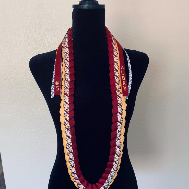 Custom Lei Birthday - Etsy