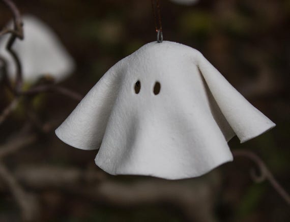 Halloween, Herbst, Geist, little Ghost, Porzellan, Handmade, Anhänger, Baumschmuck, Deko