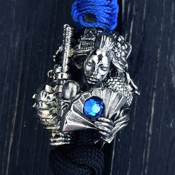 Geisha Holding Uchiwa Japanese Fan Paracord Bead, Geisha Dragon, Paracord Bead, Japan Geisha Girl Bead for EDC Charms Knife Lanyards