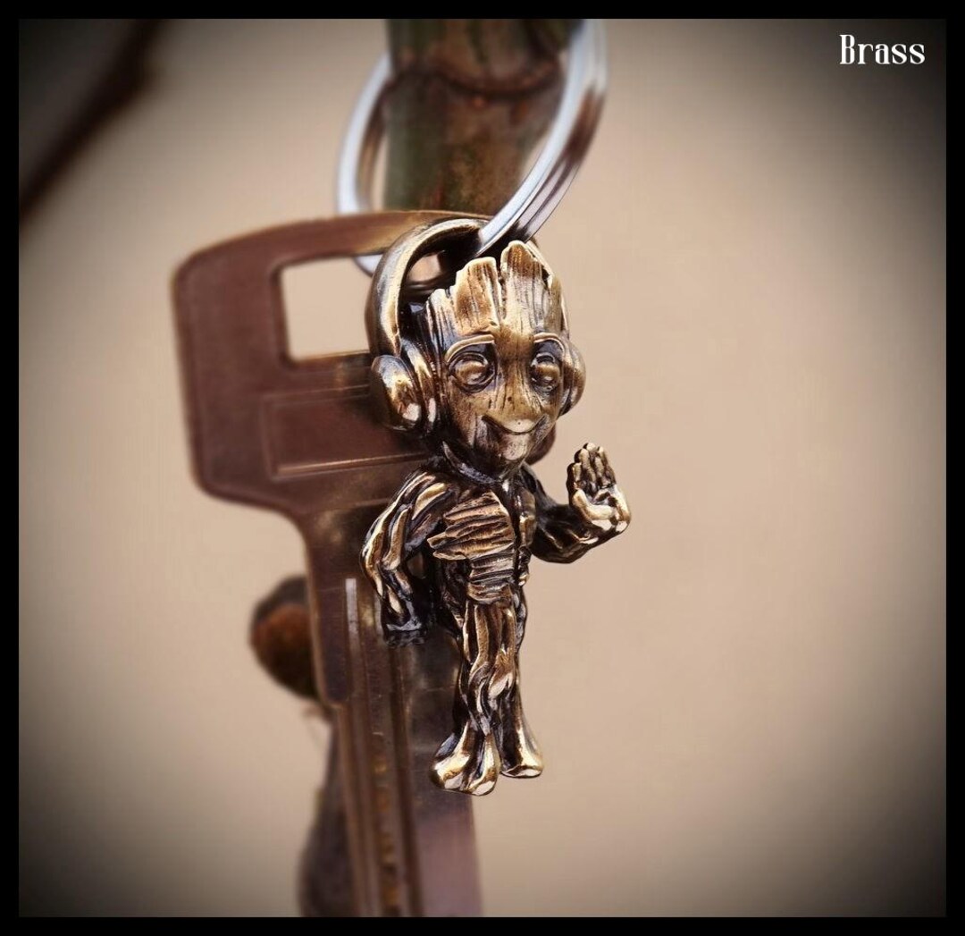 Groot Keychain – Baby Groot Metal Key Ring, Guardians of the Galaxy ...