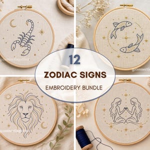 Può includere: Un set da ricamo con 12 segni zodiacali composto da quattro telai circolari in legno su tessuto beige. I disegni includono uno scorpione blu scuro, due pesci, una testa di leone e due figure, decorati con stelle dorate e celesti.