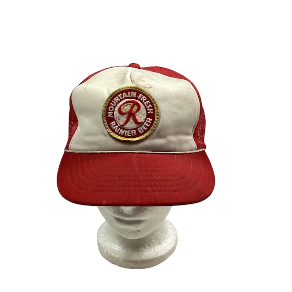 Vintage Rainier Beer Mountain fresh 70s/80s snapback hat. Made in Korea. One size fits all.