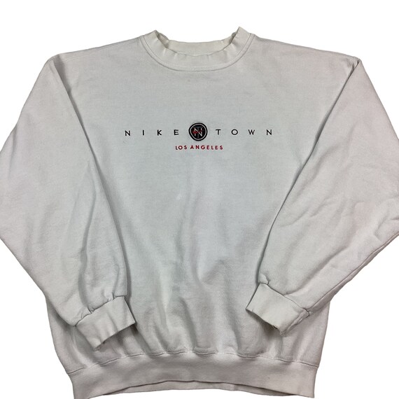 Vintage Nike Town Los Angeles 90s Crewneck Sweatshirt. Made in the USA. Stitched Logo. High quality. Tagged as a Large. Etsy UK