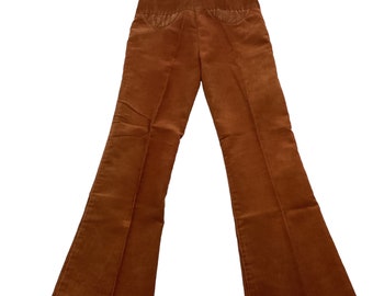 Pantaloni vintage Billy the Kid in velluto a coste svasati anni '70. Contrassegnato come un giovane 11, misura più come 9/10. Marrone/marrone chiaro