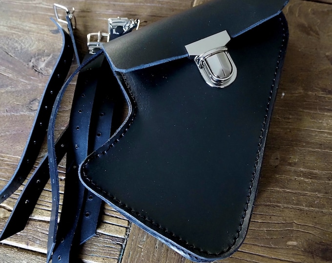 Bmw r nine t urban g/s tool and document holder in black leather LEFT SIDE