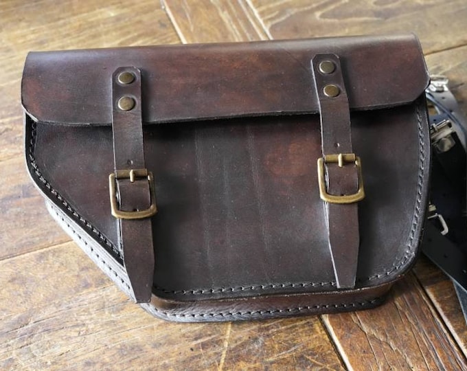 Moto Guzzi V7 right side bag cafe racer scrambler. Dark walnut leather
