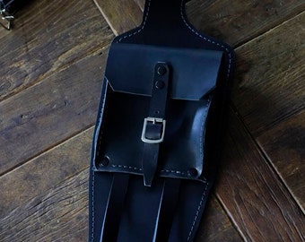 Triumph tank band in black leather with gray stitching. Handcrafted in Italy.