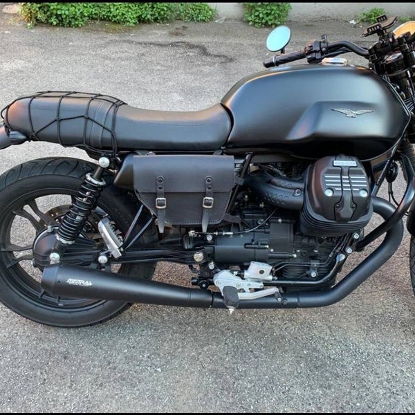 Sacoche latérale droite Moto Guzzi V7 Cafe Racer Scrambler. Cuir noir