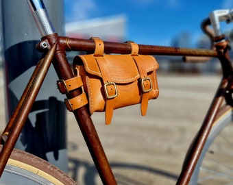 Bicycle dinghy bag. Entirely handmade. Hand made in Italy.