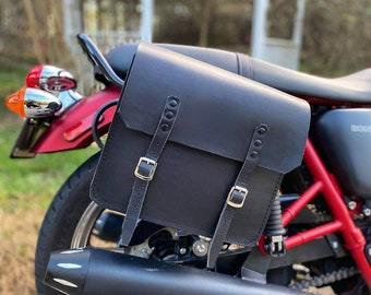 Black Tuscan leather motorcycle bag, hand-made in Italy.