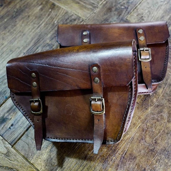Moto Guzzi V7 left and right side panniers. Aged Tuscan leather. Hand-made in Italy.