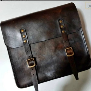 Cafe racer leather bag Deep brown color. BMW. Triumph. Honda. Yamaha.Motorcycle bag café racer
