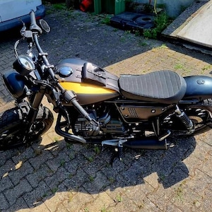 Moto Guzzi V9 leather tank belt Cafe Racer and Scrambler.