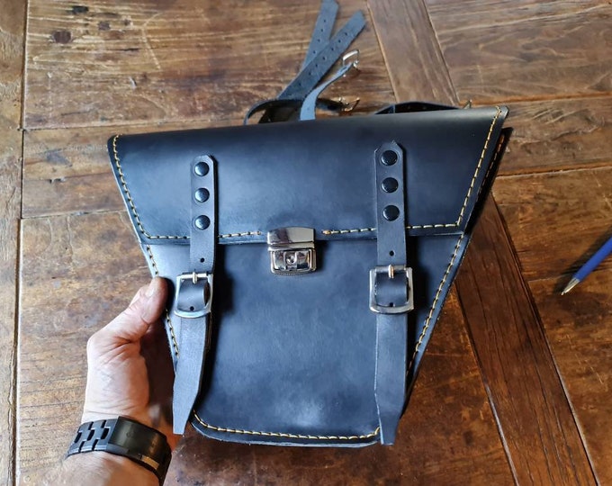 Royal Enfield 650 interceptor series Cafe racer scrambler document bag right frame with gold stitching