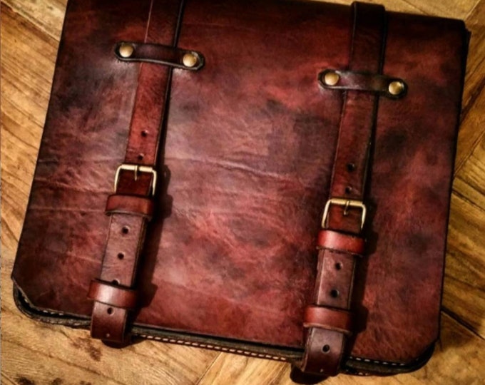 Cafe racer scrambler custom leather bag. Deep brown color 