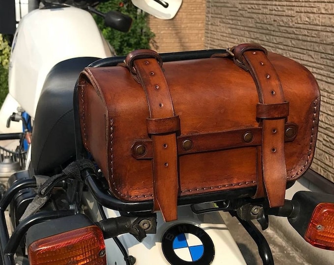 BAULETTO MOTO BMW R80G/S cuoio naturale. Totalmente realizzato a mano.