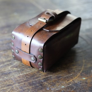 Cafe racer scrambler custom enduro leather tool bag leather tool bag for cafe racer or enduro motorcycles