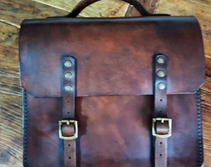 Aged leather leather motorcycle bag with Unit Garage quick realase system support for Bmw R nine T and similar