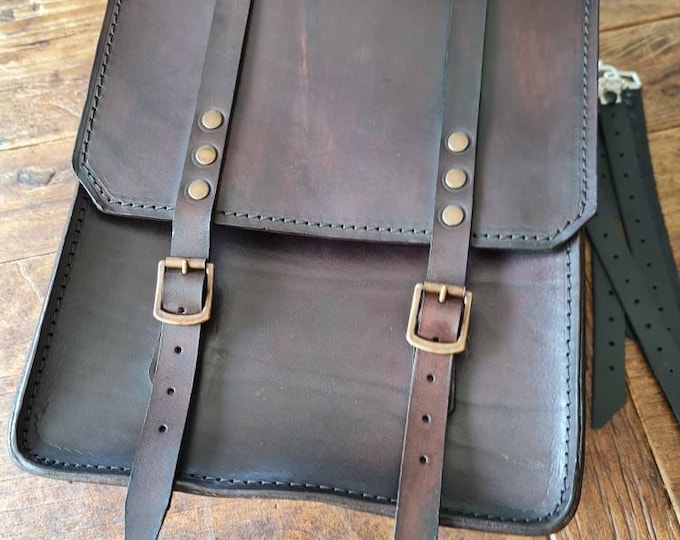 Ducati scrambler 800 1100 left side bag in Dark walnut Tuscan leather patina effect. Special café racer