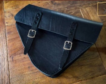 Honda CX 500 GL 500 right side bag. BLACK leather. Hand made in Italy.