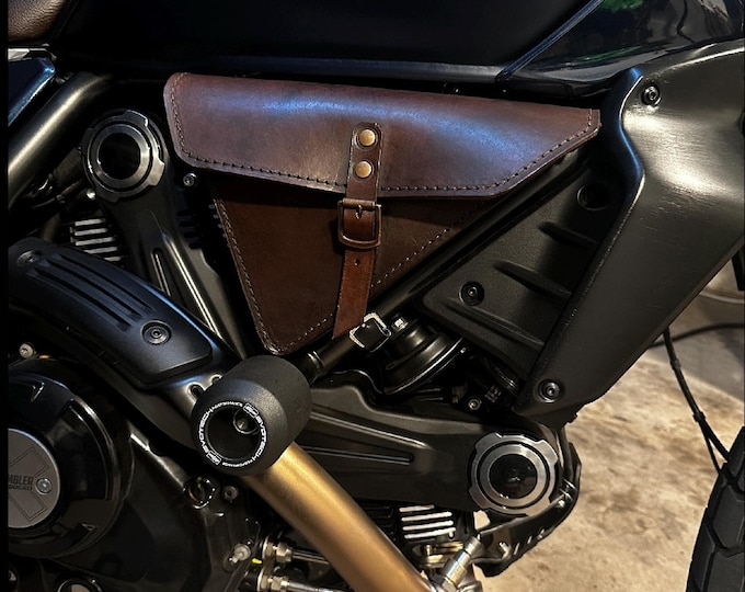 Ducati scrambler series RIGHT side bag cafe racer scrambler. Aged WALNUT color.